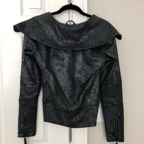 💥NEW BALANCE JACKET💥 - Picture 2 of 4